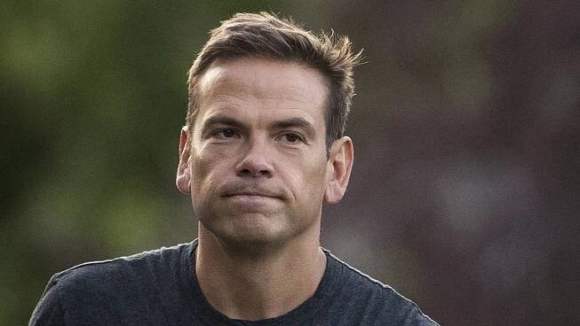 Lachlan Murdoch Says Family Trust Settlement Is “Great News for Investors”