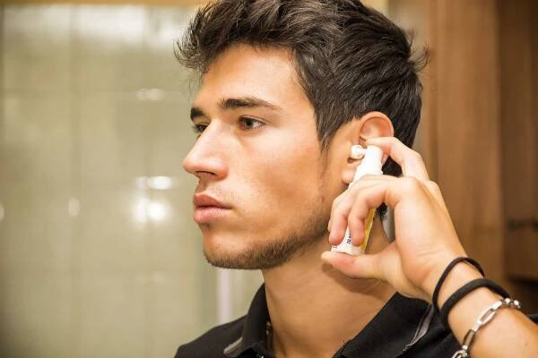 How to Remove Earwax at Home