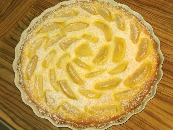 Recept na Koláč S Mascarpone a Hruškami(crostata Al Mascarpone e Pere)