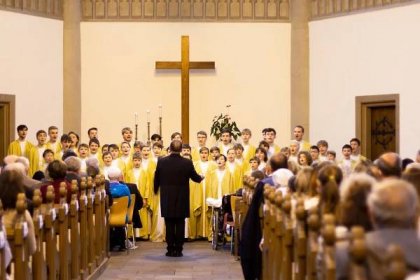 Koncert rozezněl Červený kostel v Brně. Rotariáni pomohli Diakonii BELÉM