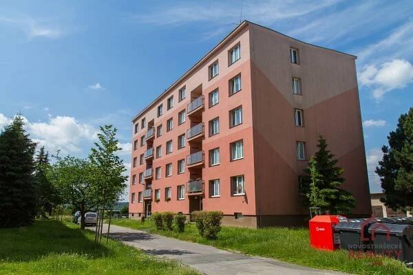 Pronájem bytu 1+1, 39 m2 - Nové Strašecí | Novostrašecké reality