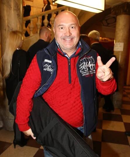 Karel Vágner oslavil 75. narozeniny ve velkém: Dorazila Havlová, Gott i bývalé manželky!