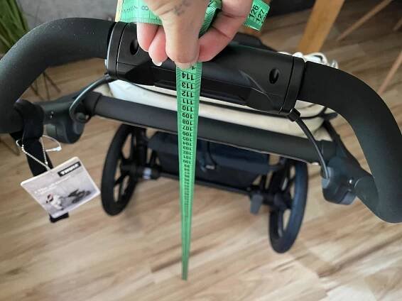 Thule Urban Glide 4-wheel: Kočárek pro malé cestovatele - Modrý koník