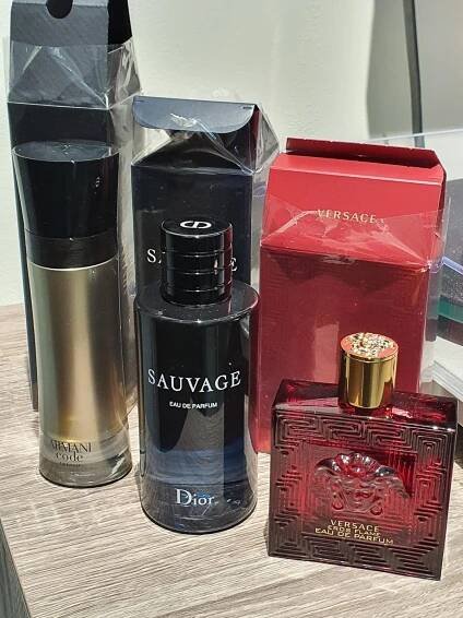 Armani Code Absolu Giorgio Armani pro muže