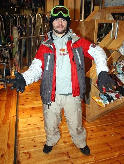 Po pádu vrtulníku s Kellnerem přežil svou vlastní smrt. Teď se snowboardista David Horváth raduje z narození syna