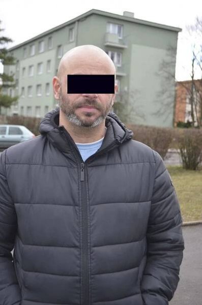 Ne*er mě, nebo dostaneš přes hubu! Zavražděné Elišce někdo přes rok vyhrožoval