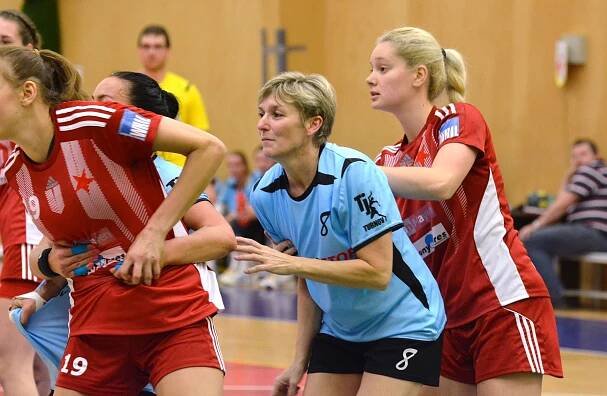 Turnovská házená slavila 90. výročí založení oddílu. Přijela Slavia!