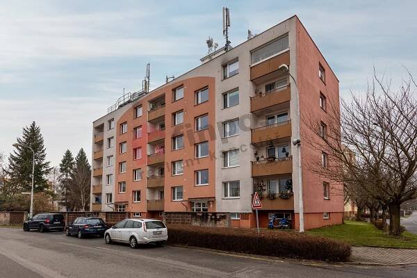 Pronájem Byt 3+1, Na Lužci, Lázně Bohdaneč, okres Pardubice