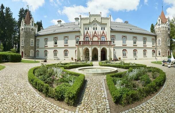 Setkání Chateau Herálec