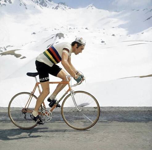 Eddy Merckx: „Tím Jumbo-Visma jazdil veľmi hlúpo.“