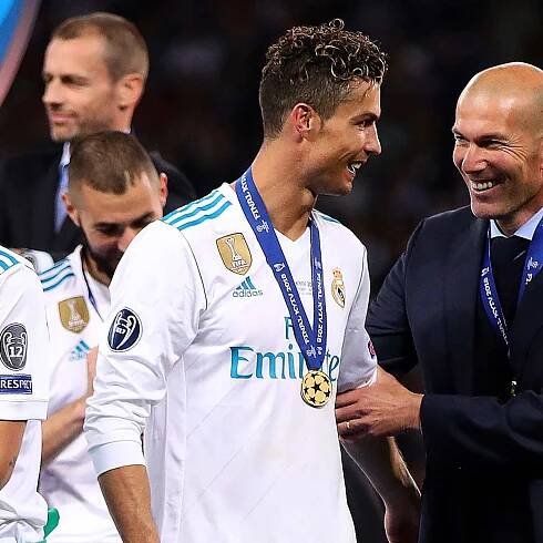 Zinedine Zidane ignores Cristiano Ronaldo when naming favourite Real Madrid players