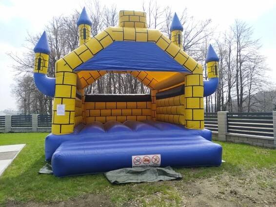 Skákací hrad (pronájem profesionální atrakce) (Hranice) k zapůjčení za 2500 Kč/den | Půjčím.to