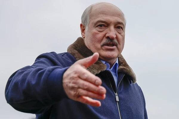 Běloruské prezidentské „volby“. Lukašenko nasadí Cichanouskou ze second handu