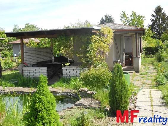 Prodej chaty 17m2 a pozemek 523 m2, Malšovice Hradec Králové | Monika Fröhlichová