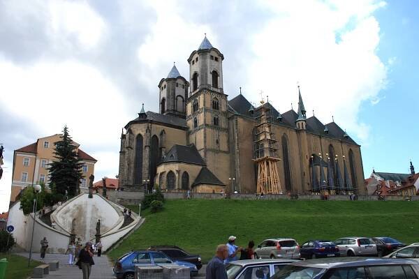 Kostel svatého Mikuláše a svaté Alžběty (Cheb) – Wikipedie