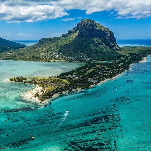 When is the best time to visit Mauritius?