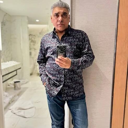  With an estimated net worth of Rs 135 crore, Ram Kapoor remains one of the richest television actor.