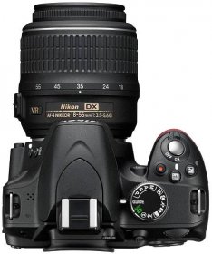 Nikon D3200 + 18-55 AF-S DX VR II
