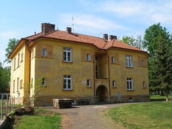 Pacient z psychiatrické léčebny na útěku! Může být nebezpečný