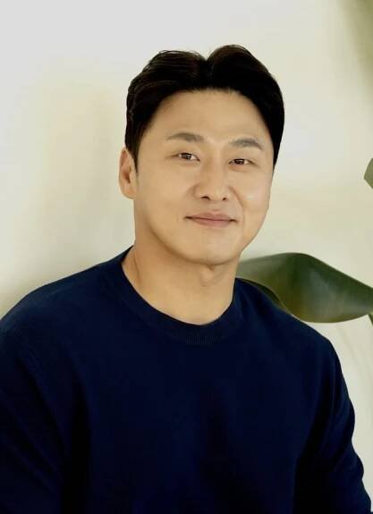Oh Dae-Hwan-1979-p1.jpeg