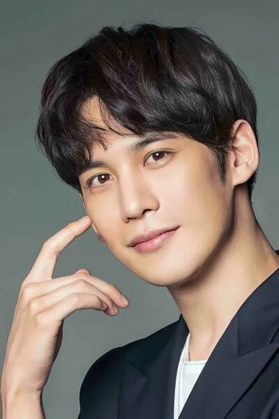 Park Ki-woong herec