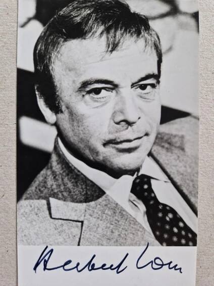 HERBERT LOM - AUTOGRAM - ORIGINÁLNÍ PODPIS - VINNETOU