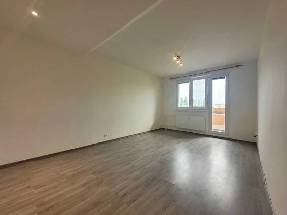 Pronájem bytu 2+1 Šárka, Prostějov, Mgr. Tereza Francová realitní makléř Prostějov