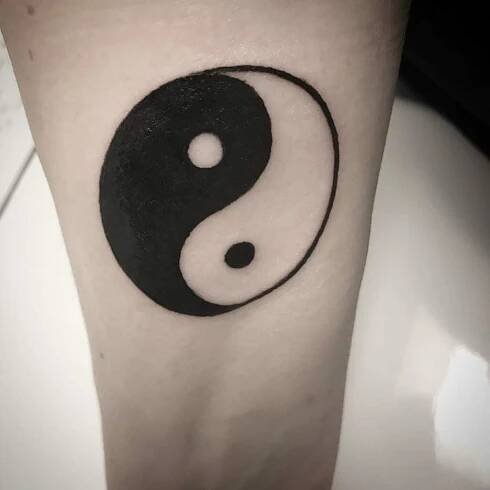 101 Amazing Yin Yang Tattoos For 2024! 37 Outsons
