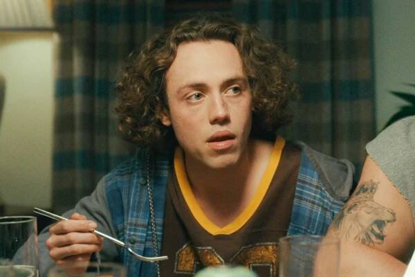 Ethan Cutkosky as Wayne in 'Happy Gilmore 2'