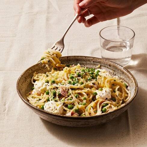 spring pea pasta with burrata and ham