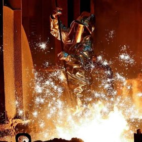 US and EU reach peace deal on Trump-era tariffs on steel and aluminium