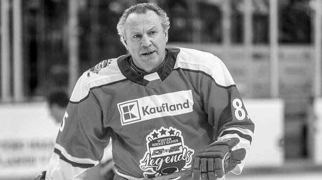 Velká tragédie. Legendární český hokejista Petr Klíma náhle zemřel