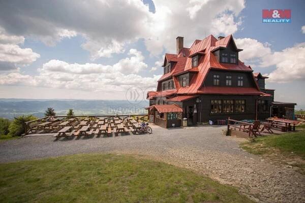 Hotel, penzion 1150 m2, Dolní Bečva