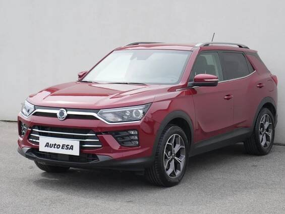 SsangYong Korando 1.5 T-GDi, 1.maj,ČR, LED, TZ