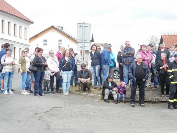 Žehnání nové CAS - 20.5.2017 - Oficiální stránky městys Všeruby