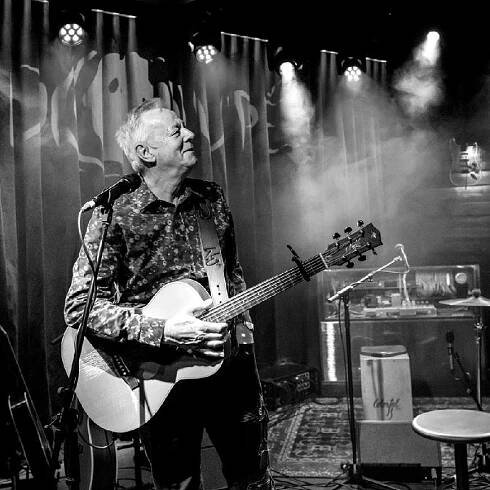 Kytarista a hudební mág Tommy Emmanuel oslaví 70. narozeniny