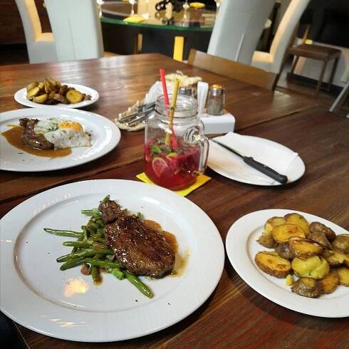 RESTAURACE ZÁMECKÁ KONÍRNA, Liberec - Menu, Prices & Restaurant Reviews - Tripadvisor