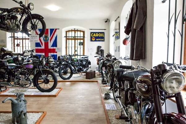 Muzeum historických motocyklů Svratouch | Regiontourist.cz