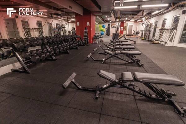 Form Factory Fitness Center posilovna Praha 1 Nové Město | Fiton.cz