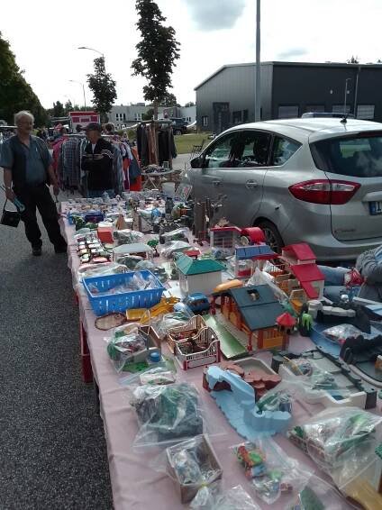 25524 Itzehoe – HMF24eu – Ihr freundlicher Flohmarktveranstalter
