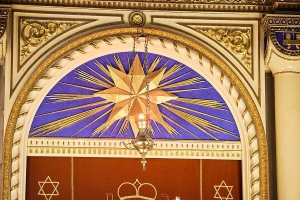 Ve Staré synagoze v Plzni uctili památku transportovaných židovských obyvatel