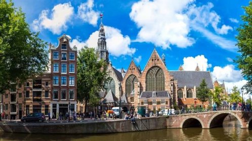 Top 17 Sehenswürdigkeiten in Amsterdam 2024 mit Karte und Geheimtipps