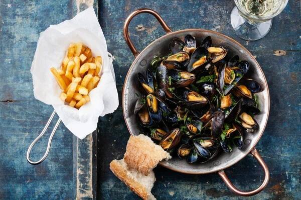 Discover the top 12 Belgian dishes to eat in Brussels