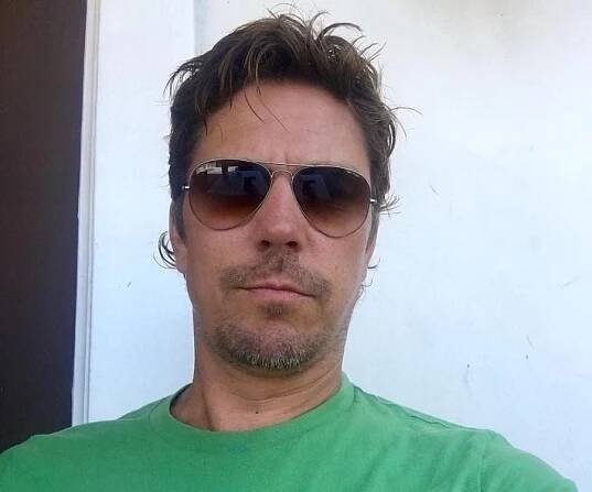Michael Trucco Biography - Facts, Childhood, Family Life & Achievements