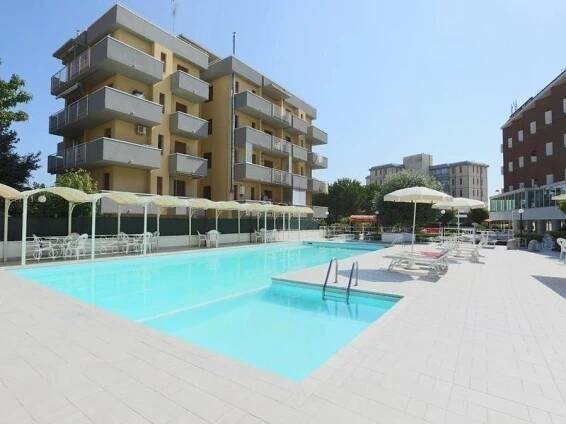 hotel Family hotel Marina Beach Lido Adriano autobus, vlastní Polopenze s nápoji, Plná penze, Plná penze s nápoji
