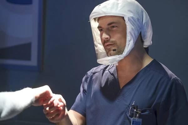 Giacomo Gianniotti - Actor