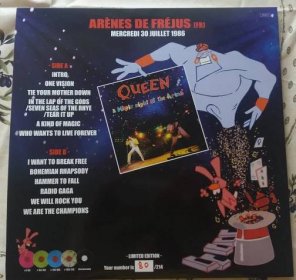 Queen - A Magic Night At The Arena (Fréjus-France 1986) coloured vinyl - LP / Vinylové desky