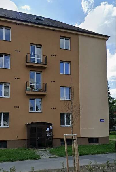 Pronájem bytu 2+1 s balkónem, Bruntál