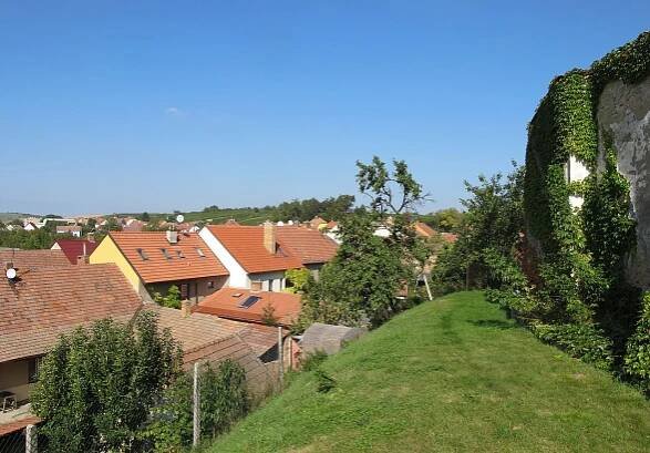 Čejkovice u Hodonína - počasí, ubytování, foto, obrázky, info, výlety, památky a zajímavosti