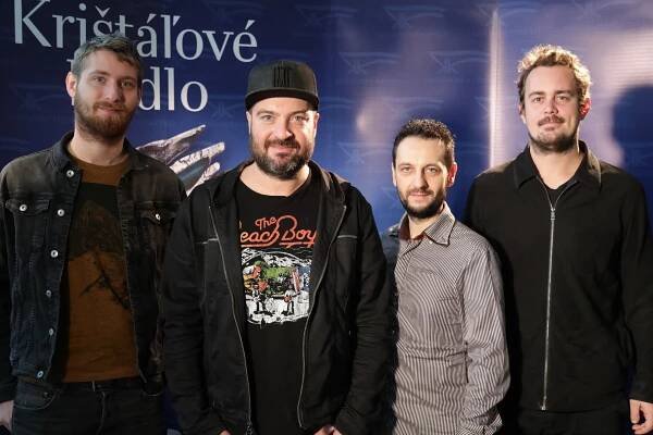 IMT Smile s Petrom Bartoníkom, Krištálové krídlo